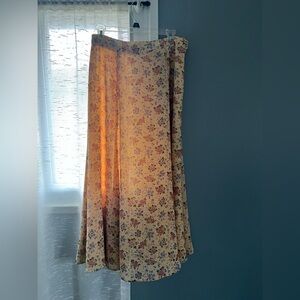 Floral Print Maxi Skirt